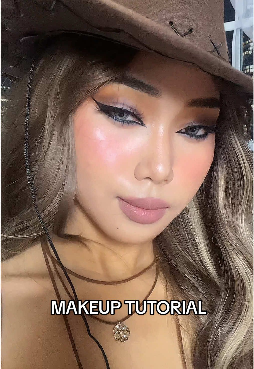 Get ready with me papuntang old town road🙂‍↔️ @Glam Hour palette 💅 #cowgirlmakeup #MakeupLook #fyp 