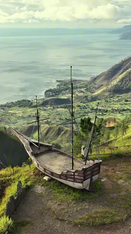 Walaupun ga pandai bergaya, kita buat gaya yang sederhana  . Inframe @nvfisv_rhmn  . Private trip danau toba dm @ahmadsayuti08  Info lebih lanjut kunjungi ahmadsayuti.com