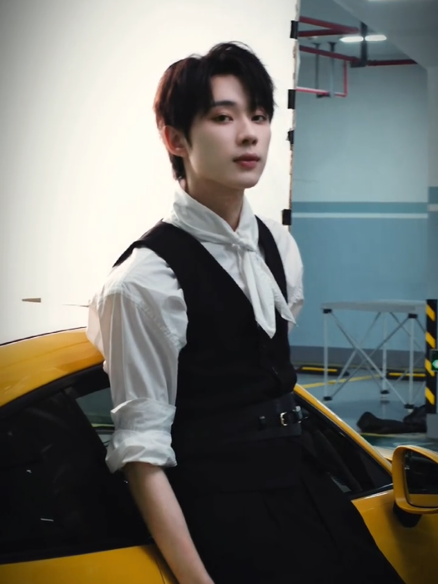 lagi jatuh cinta sama wutianhao🩵🥹 #wutianhao #aktorchina #dramachina #fyp #foryou 