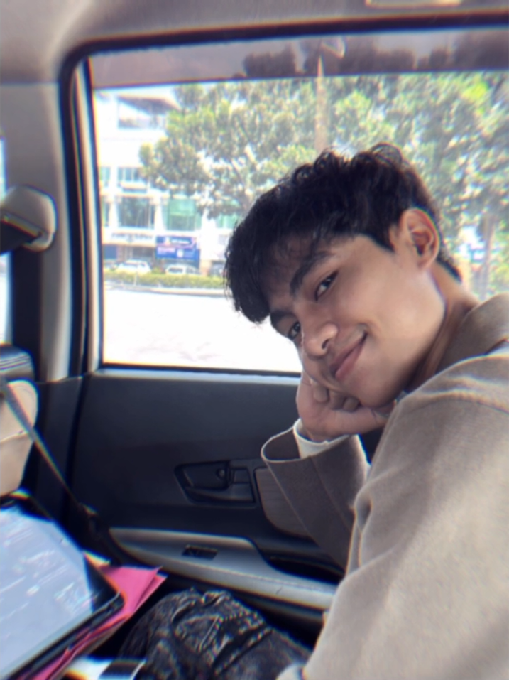 eby:walau sy mines tapi sy bisa memasukan ini dg cepat,cuman minesnya gk bisa masukin hati cewek aja. cielah bocil bisa aja🤣 #ebyda5 #ebyriztada5 