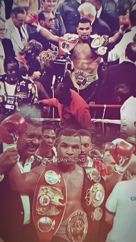 Mike Tyson nhà vô địch quyền anh hạng nặng trẻ tuổi nhất lịch sử ! 🥊 #miketysonboxing #miketyson #boxing #boxing🥊 #xuhuong #xuhuongtiktok #xuhuong 