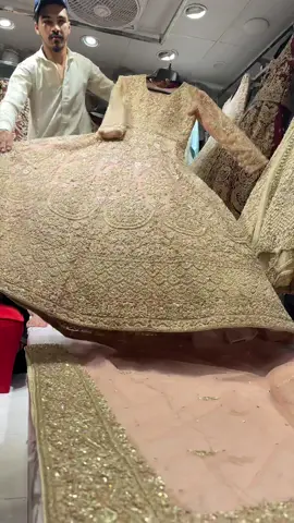 Wowowow so beautiful maxi for order price instagram #ideal_fashion_2829  ##foryou ##plzviral ###myaccount ###plzunfrezemyaccount🙏 