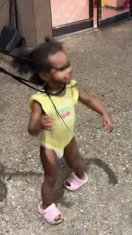 The amusing baby himself stuck#baby #funny #fyppppppppppppppppppppppp #fouryou #funnyvideo 