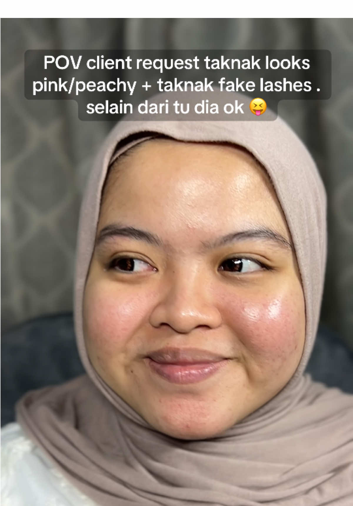 NAK REQUEST LOOKS ? TAKNAK PAKAI LASHES TAPI NAK EYELINER ON POINT ? boleh sajaaaaaaa #muashahalammurah #muaklangshahalam #mua #makeupmurahbanget #makeupkonvo 