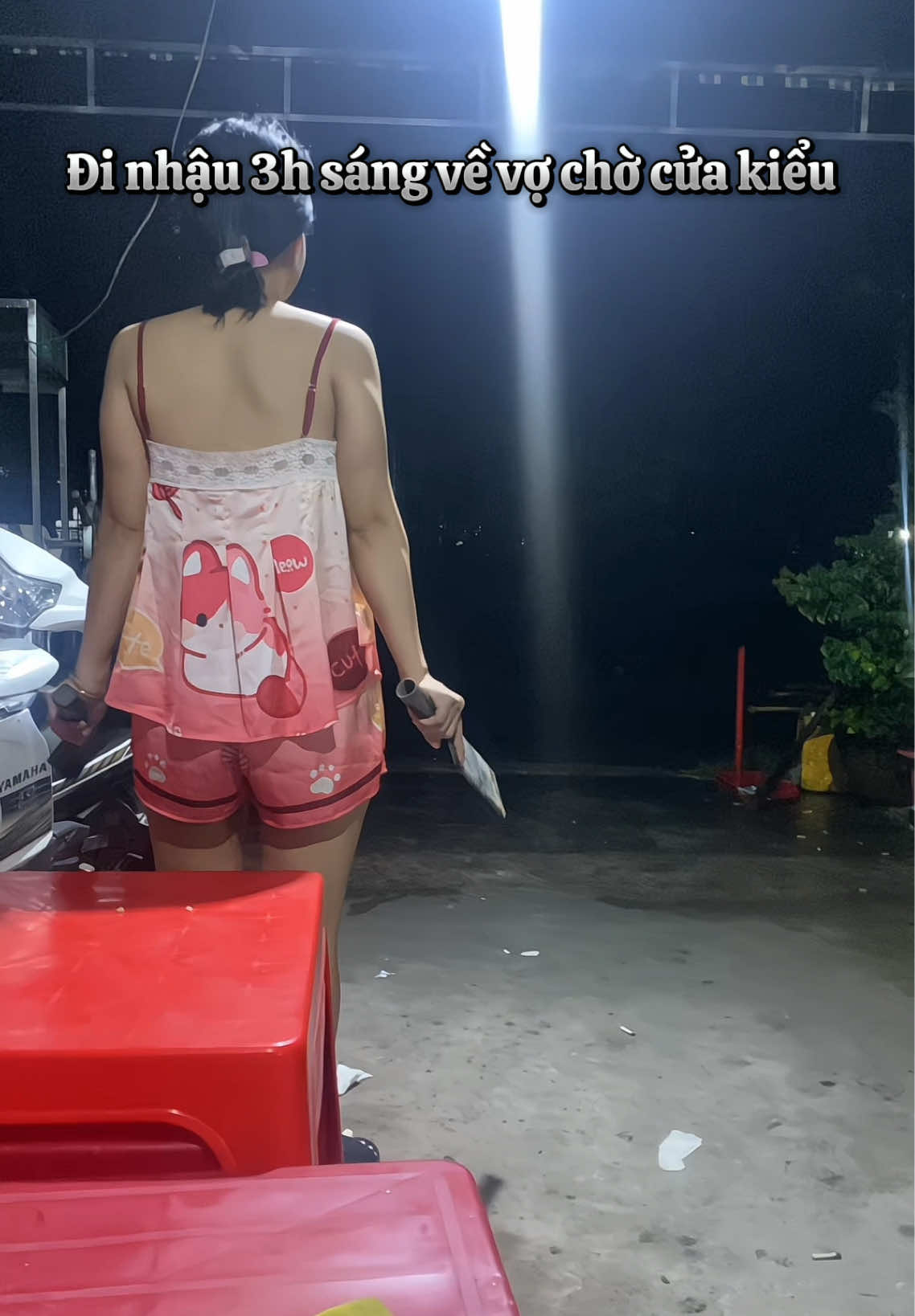 Vợ chờ cửa chồng về #nhikhang9999 
