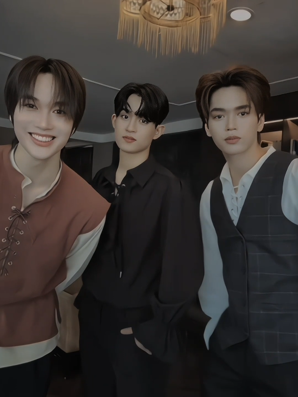 a trio i never knew i needed #markjrtn #barcodetin  #napat_un  #thaienthu  #revamptheundeadstory 