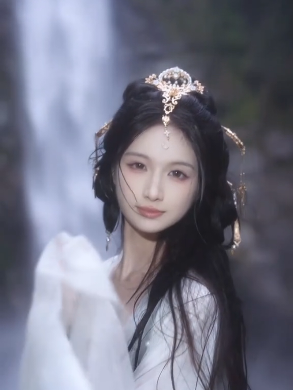 #琳园长🍰 一生自由随风起 #御龙破军令转场变装挑战 