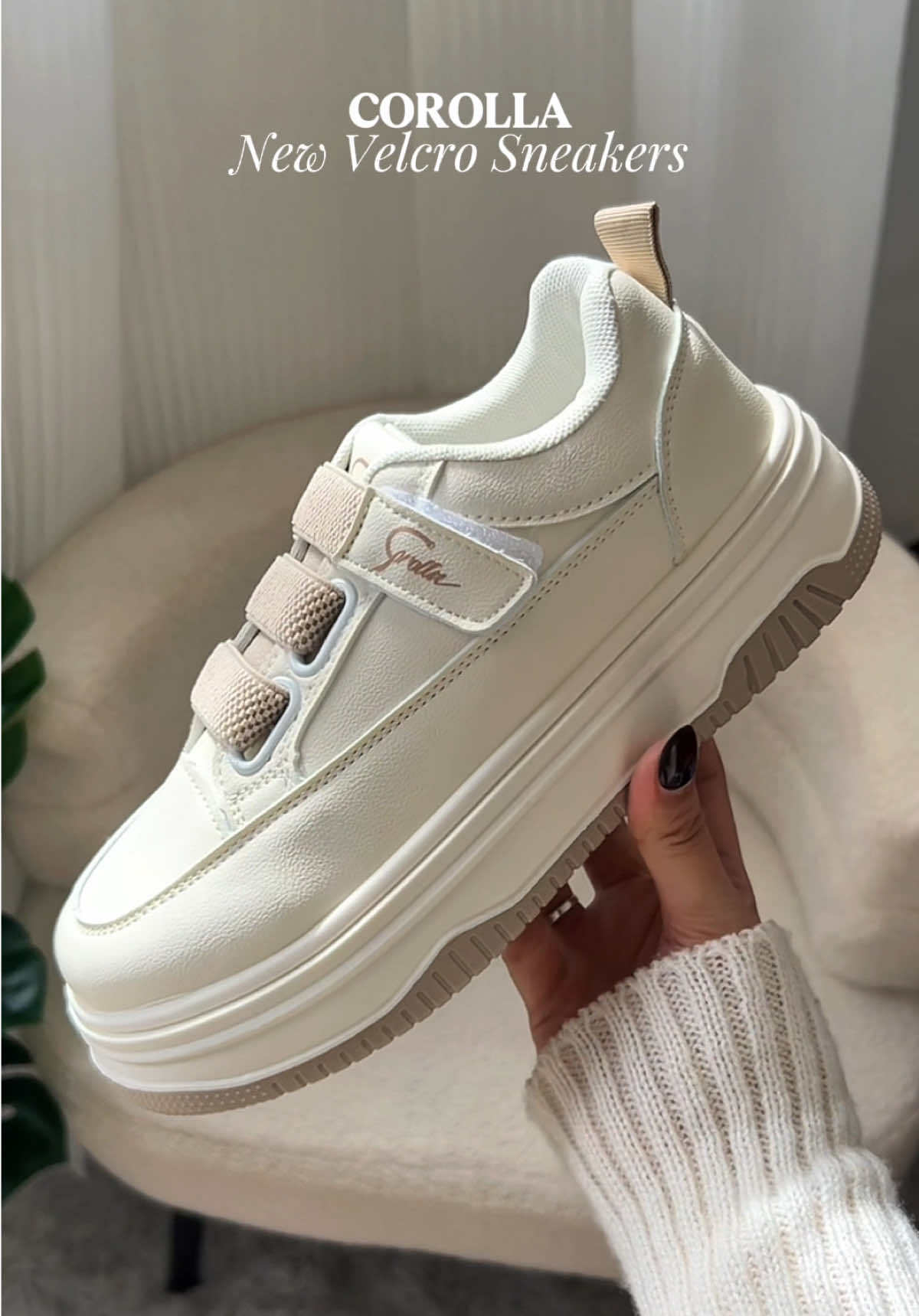 Abangan sa 9.9! New Velcro Corolla Shoes😍 #corollashoes #shoesforwomen #whiteshoes #sneakersforwomen #corollavelcroshoes 