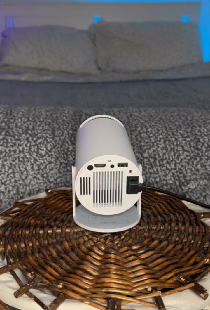 Projetor 4K HD 150 Polegadas Celular, Tv B0x, Xbox, PS, Pc, Wifi HY300 Pro Magcubic Envio Imediato link nos comentários #projetor4k #projetor 