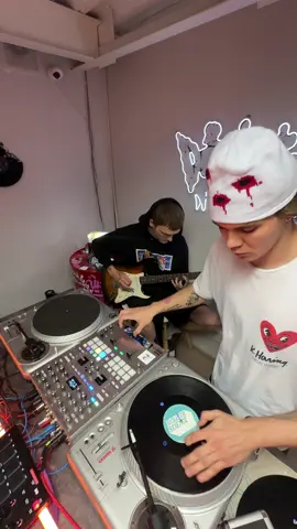 тгк: djdekki @sonicworldwide  #dekkiscratchdat 