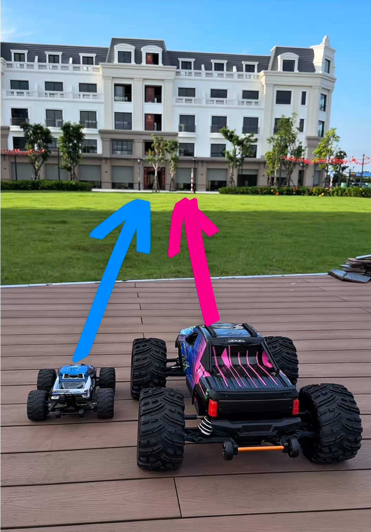Big vs Small RC Car Jump! #fyp #rccar #toycar #rcjump #rcchallenge 