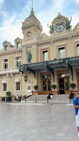 Casino Square Monaco 🇲🇨 Hotel de Paris & Supercars in Monte-Carlo | Luxury Walk 4K Casino Square in Monaco — the iconic heart of Monte-Carlo. 🇲🇨✨   In front of the legendary Casino de Monte-Carlo and the luxurious Hotel de Paris, you will find supercars, five-star lifestyle, and the glamour of Monaco.   This video captures the true atmosphere of Casino Square — where elegance, luxury, and Monte-Carlo’s charm come together.   🌍 Keywords: Casino Square Monaco, Hotel de Paris Monte-Carlo, Monaco supercars, Monte-Carlo luxury lifestyle, Monaco 2025.   🚶 Subscribe for more luxury walks and exclusive views from Monte-Carlo:   👉 https://youtube.com/@JournaldeMonaco #Monaco #CasinoSquare #HotelDeParis #MonteCarlo #LuxuryLifestyle 
