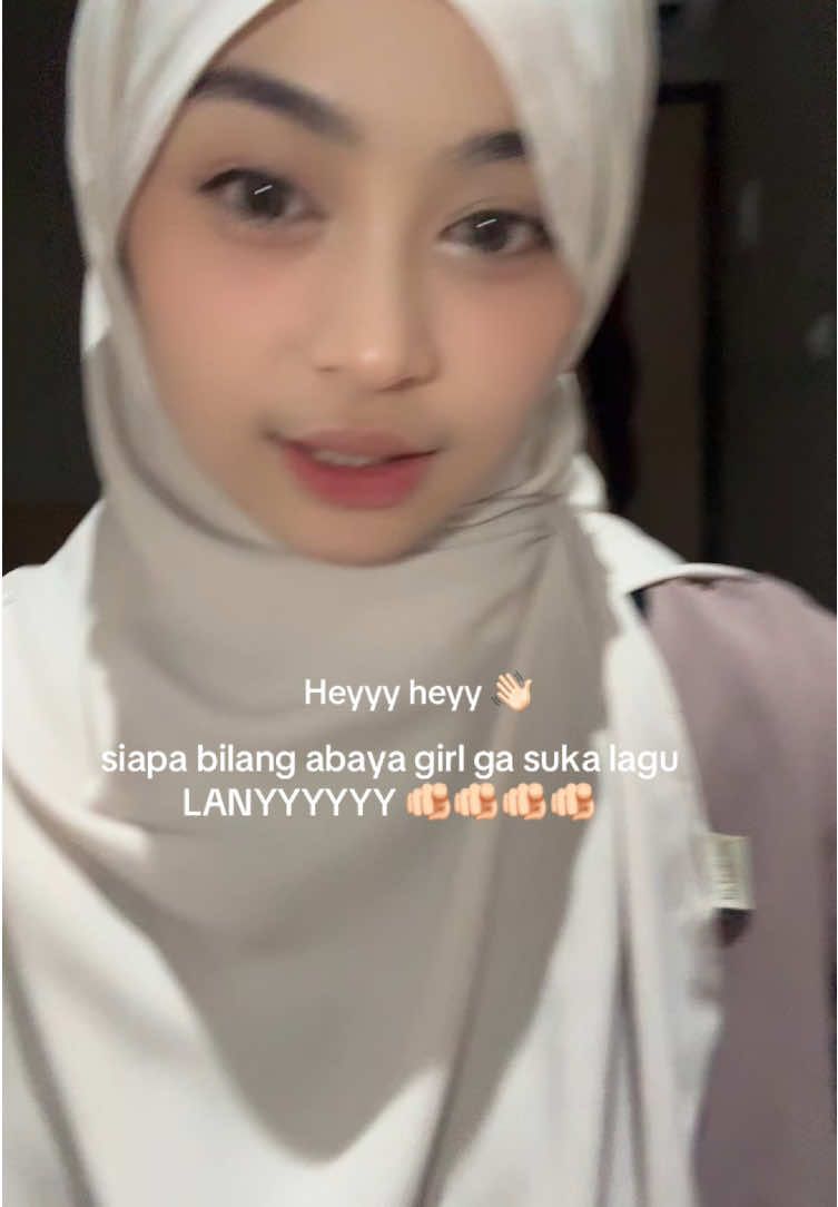 playlist kita sbnrnya asik 🤷🏼‍♀️ #abayagirls #lany #dna #fyp 