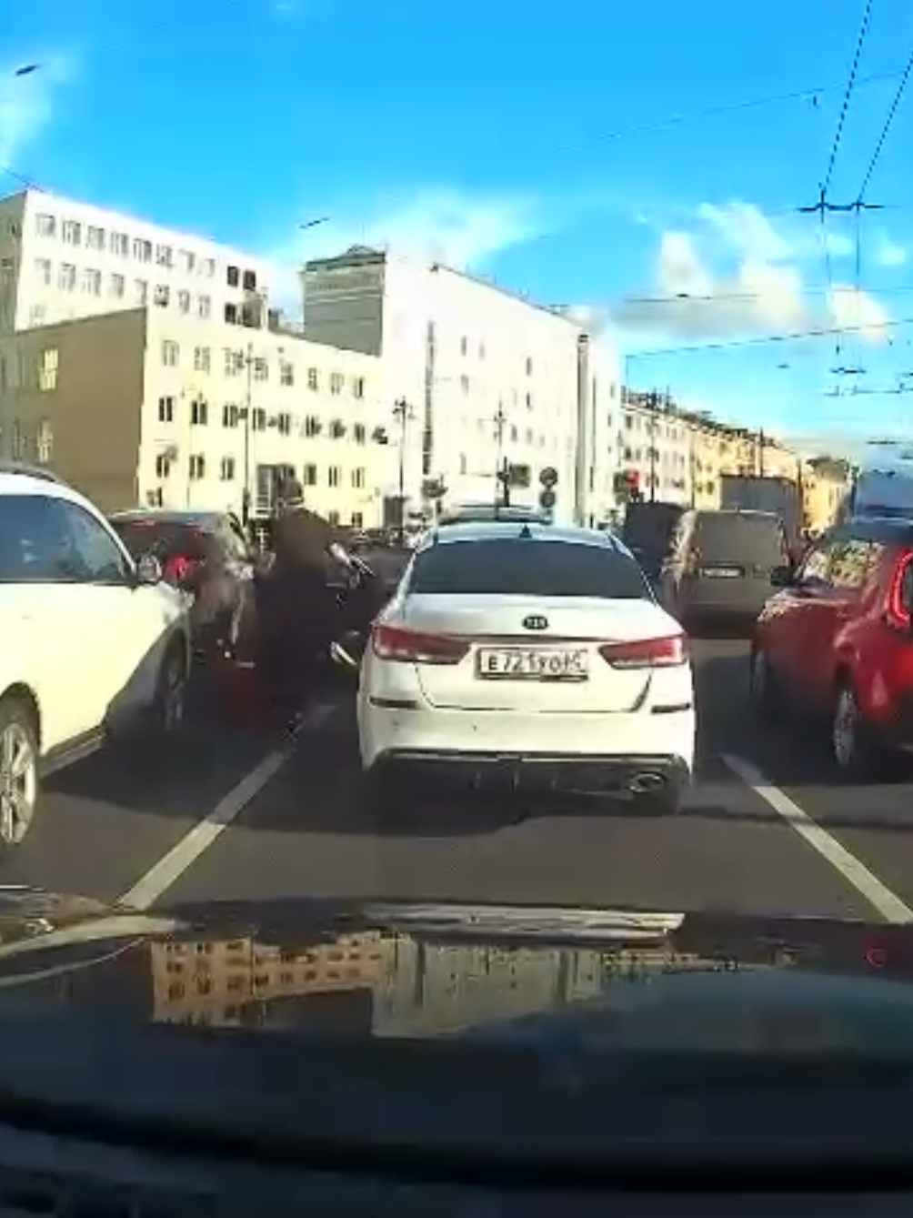 interesting story #dashcam #carcrash #cars #acciones 
