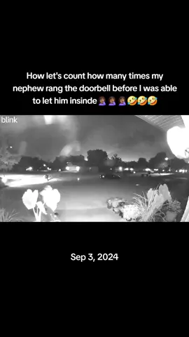 I picked up my nephew and when we got to the house. He just had to keep ringing the doorbell until I let him in from the outside miind you. kids are funny. . . . . . #onthisday #ringdoorbell #funnykids #dingdongditch #funnyringdoorbell 
