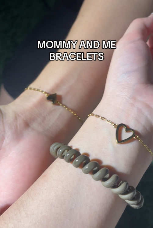 These are the absolute sweetest matching bracelets. Perfect for a mommy and me moment.❤️🥹🫶#mommyandme #momanddaughter #matchingbracelets #Love #giftideas