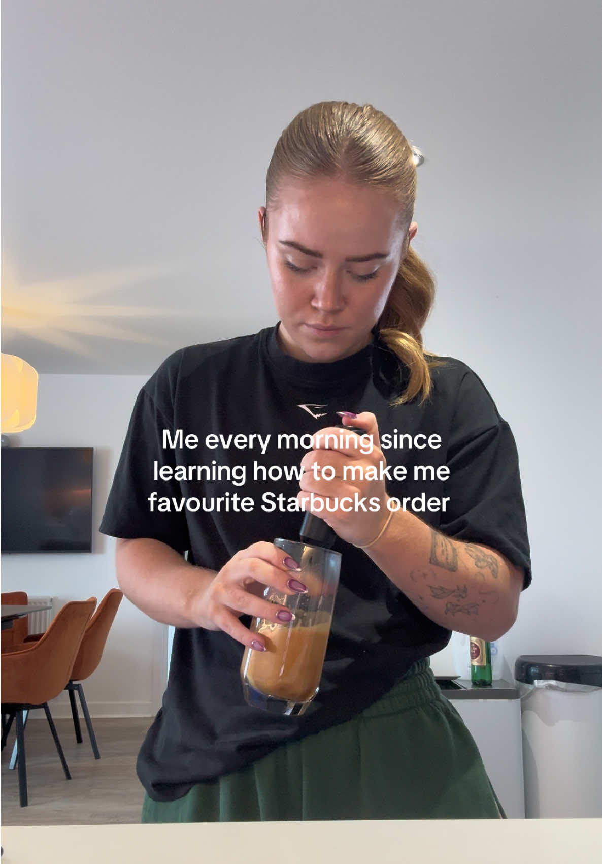 Iced oat shaken espresso #miakirkland #starbucks #coffee 