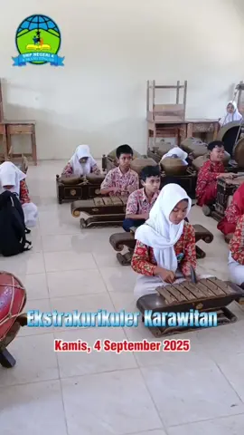 Ekstrakurikuler karawitan SMPN 4 Karangtengah, salah satu upaya dalam melestarikan seni tradisional warisan leluhur. #ekstrakulikuler #karawitan #smpn4karangtengah 