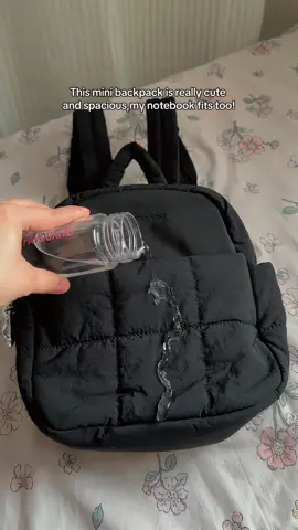 Yes! to this cutie waterproof mini bagpack🖤 #westbroncobagpack #minibagpack #westbroncopufferbag #westbroncobag #bagpack 