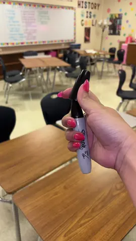 #asmr #teachersoftiktok #asmrsounds #asmrvideo #Teacher 