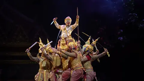 ทางคณะละคอนดุสิต ขอเชิญชวน ผู้มีใจรักในการชมการเเสดงอันเป็นเอกลักษณ์ประจำชาติ เเละ ศิลป์ประจำชาติไทย ที่ขึ้นเป็นมรดกทางภูมิปัญญาที่จับต้องไม่ได้ ยูเนสโก ประกาศให้ เป็น มรดกทางภูมิปัญญาที่จับต้องไม่ได้ ขอเชิญร่วมชม โขน เรื่องรามเกียรติ์ ตอน สัตยาพาลี โดยจะจัดขึ้น ในวันที่ 6-8 พฤศจิกายน 2568 โดย มูลนิธิส่งเสริมศิลปาชีพ ใน สมเด็จ พระนางเจ้าสิริกิติ์พระบรมราชินีนาถพระบรมราชชนนี พันปีหลวง ณ หอประชุมใหญ่ ศูนย์วัฒนธรรมแห่งประเทศไทย #thailand🇹🇭 #รากไทย #วิทยาลัยนาฏศิลป #โขนมูลนิธิส่งเสริมศิลปาชีพฯ #โขนพระพันปี #คณะละคอนดุสิต #สัตยาพาลี #รามเกียรติ์ #โขนไทย #มูลนิธิส่งเสริมศิลปาชีพ #โขนสมเด็จ 