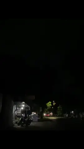 Tetep neng sandinge mas nggih dek 🤭#jowopride #jowostory #liriklagu #liriklagujawa #fyp 