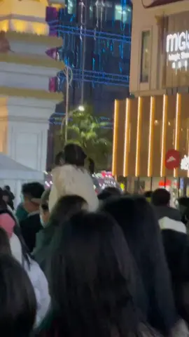 This little girl looked absolutely adorable🥰🥰 #😍😍 