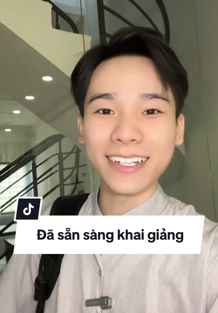 Ai rồi cũng phải chuẩn bị để đi học lại thôi… 🥲 #phannenchongnang #carslan #dinhthang 