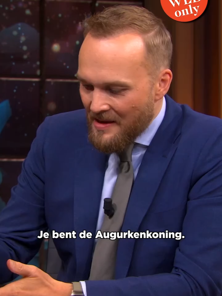 Na de uitzending kletsen de Augurkenkoning en Arjen nog even over het ontmoeten van de 'echte' koning! 👑 | LUBACH | Dit fragment is exclusief te zien op social media en zit niet in de uitzending #webonly Alle rechten van dit materiaal behoren toe aan de makers van 'Lubach'. Volledige afleveringen kijk je op Videoland, fragmenten op Youtube. #LUBACH #ARJEN #arjenlubach #RTL4