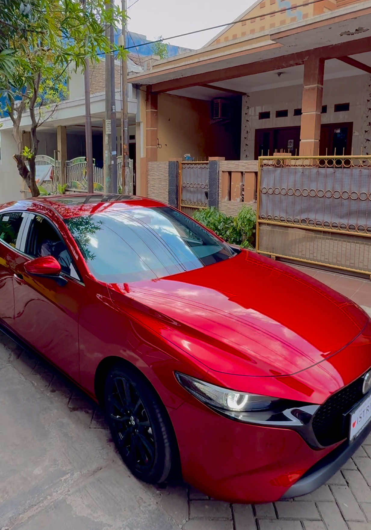 thank u for gift my husband!❤️ #mazda #mazda3 #mazda3hatchback 