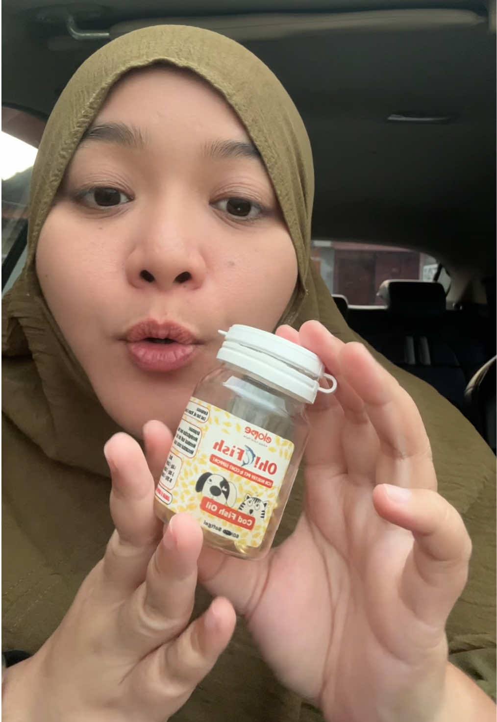 Elope oh fish minyak ikan kucing 🐱  #kucing #promoguncang99 #gajiansale #catsoftiktok #fishoil 