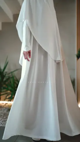 Bismillah.. tahun depan umrah pake Mina Abaya ini 😇