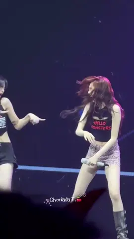 enak banget gtu yaaa... #CHIQUITA #치키타 #BABYMONSTER #베이비몬스터 #fyp 