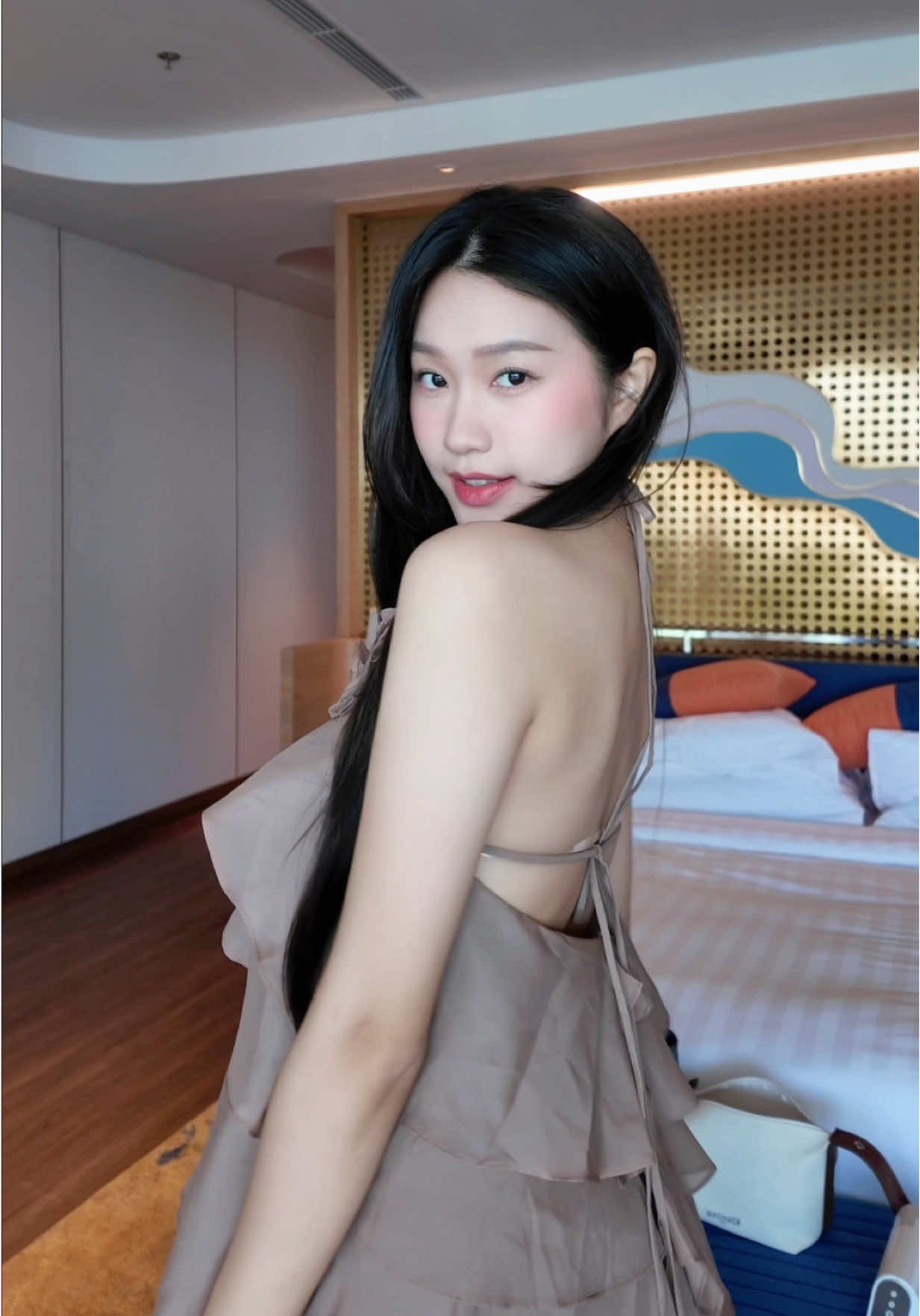 Càng ngày anh zai nhà tui càng chụp lên tay. 🤭😝 #doanhaimy #fyp #timephoria 