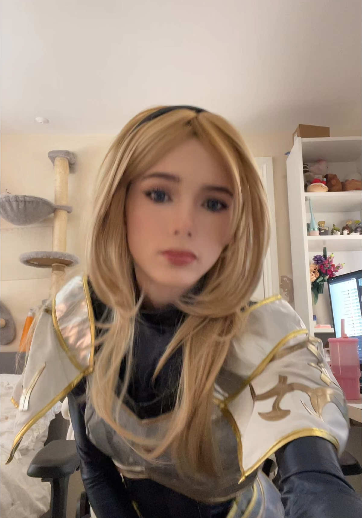 #leagyeoflegends #lux #cosplay 