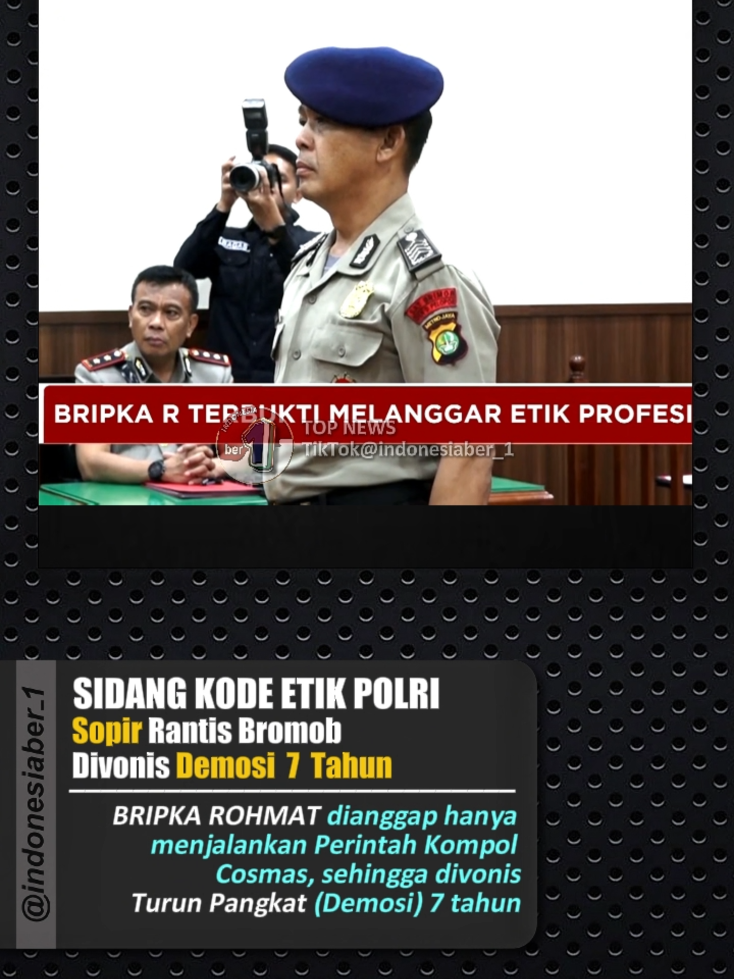 Sopir Rantis Brimob divonis Demosi (penurunan pangkat) selama 7 tahun pada sidang Kode Etik Polri hari ini (4/9/2025) atas kasus penabrakan ojol Affan Kurniawan yang mengakibatkan korban meninggal dunia  #Demo #polisi #sidang #viral #fyp