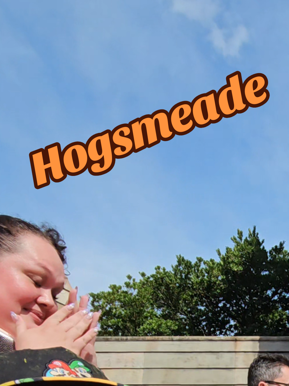 First Looks at Hogsmeade #backtoschool #harrypotter #platform934 #hogsmeade #BestFriends 