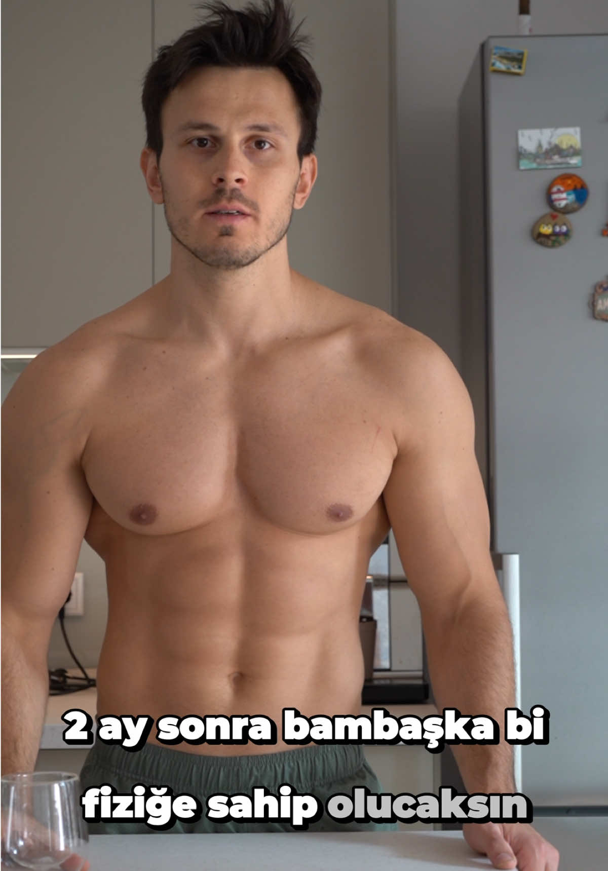 Spor salonuna gitme imkanın yoksa bile, imkanlar çerçevesinde çalışabilirsin  . . . . . #fitnesschallenge #workoutchallange #motivation #ﬁtness #workout #transformation    