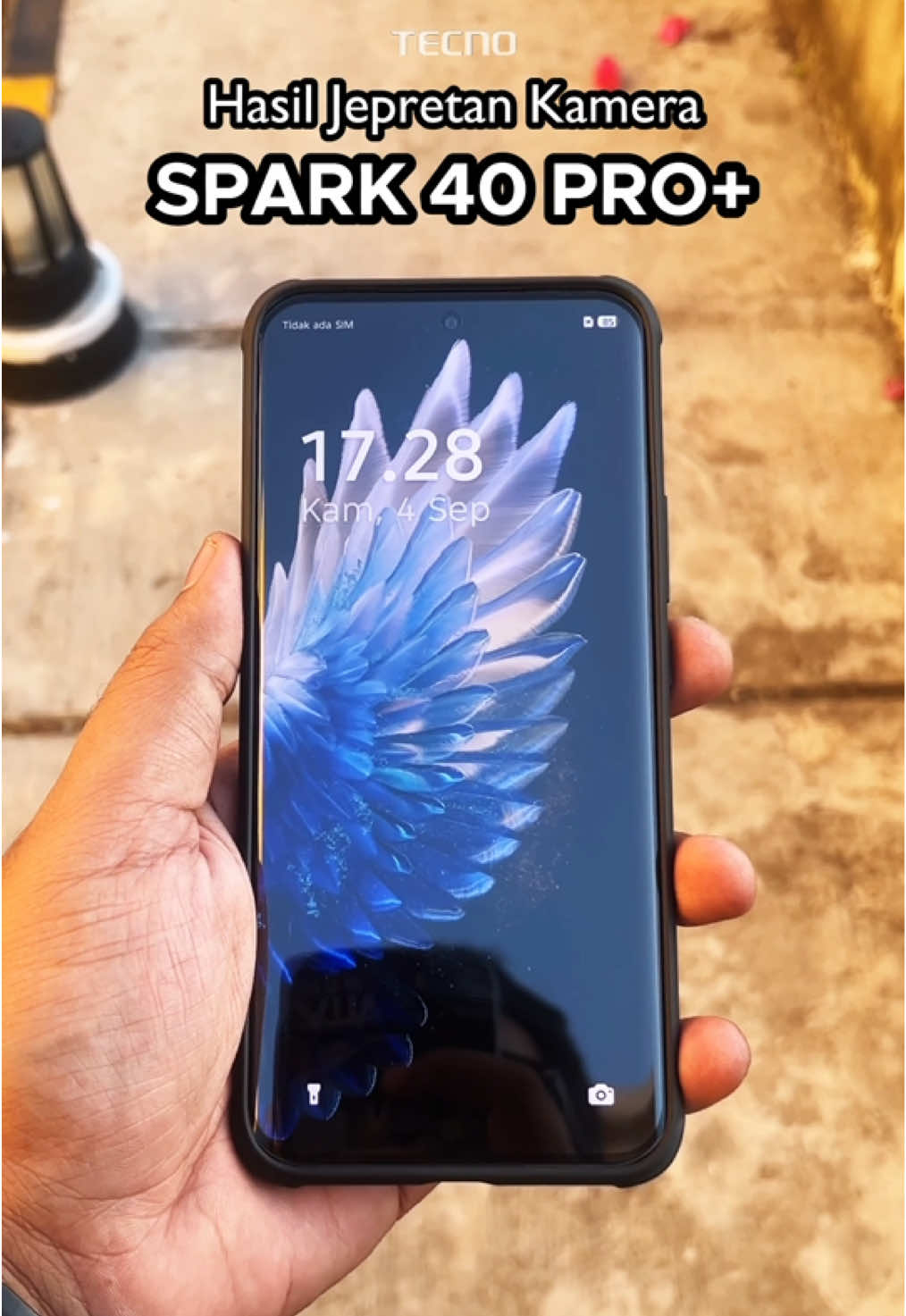 Gila, kamera secakep ini untuk hp 2 jutaan gila sih. Warnanya nyala, gambarnya tajem, ditambah kecerahannya yang bener bener alami. Kurang apa coba? Mending kalian rasain sendiri deh!🤭😎 #fyp #tecno #tecnoindonesia #tecnosulawesi #spark40proplus 