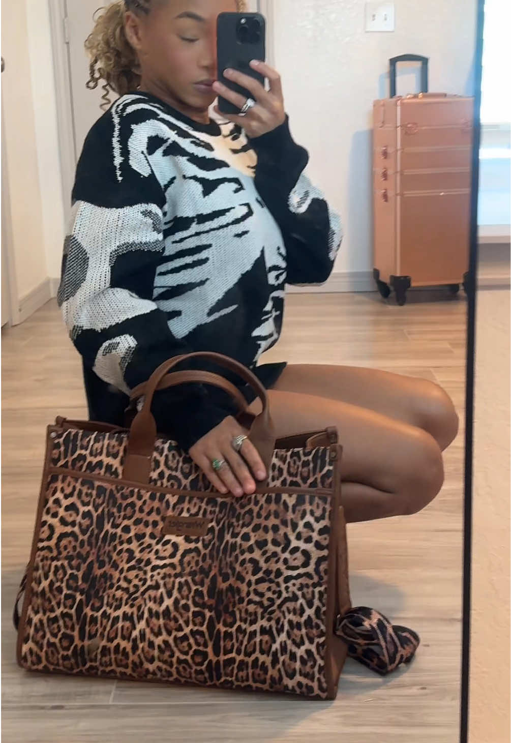 Go shop this bag 😍😍😍😍❤️