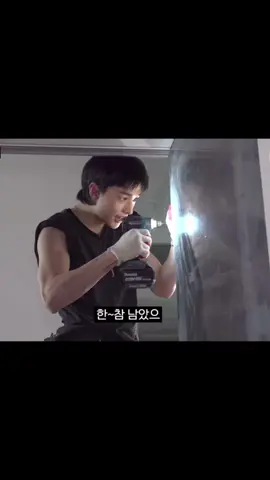 Hyunjin looked so good on WorKdol 🤭 his visuals are insane 🤯 He worked so hard to do the tasks #straykids #hyunjin #kpopfyp #hyunjinedit #hwanghyunjin 