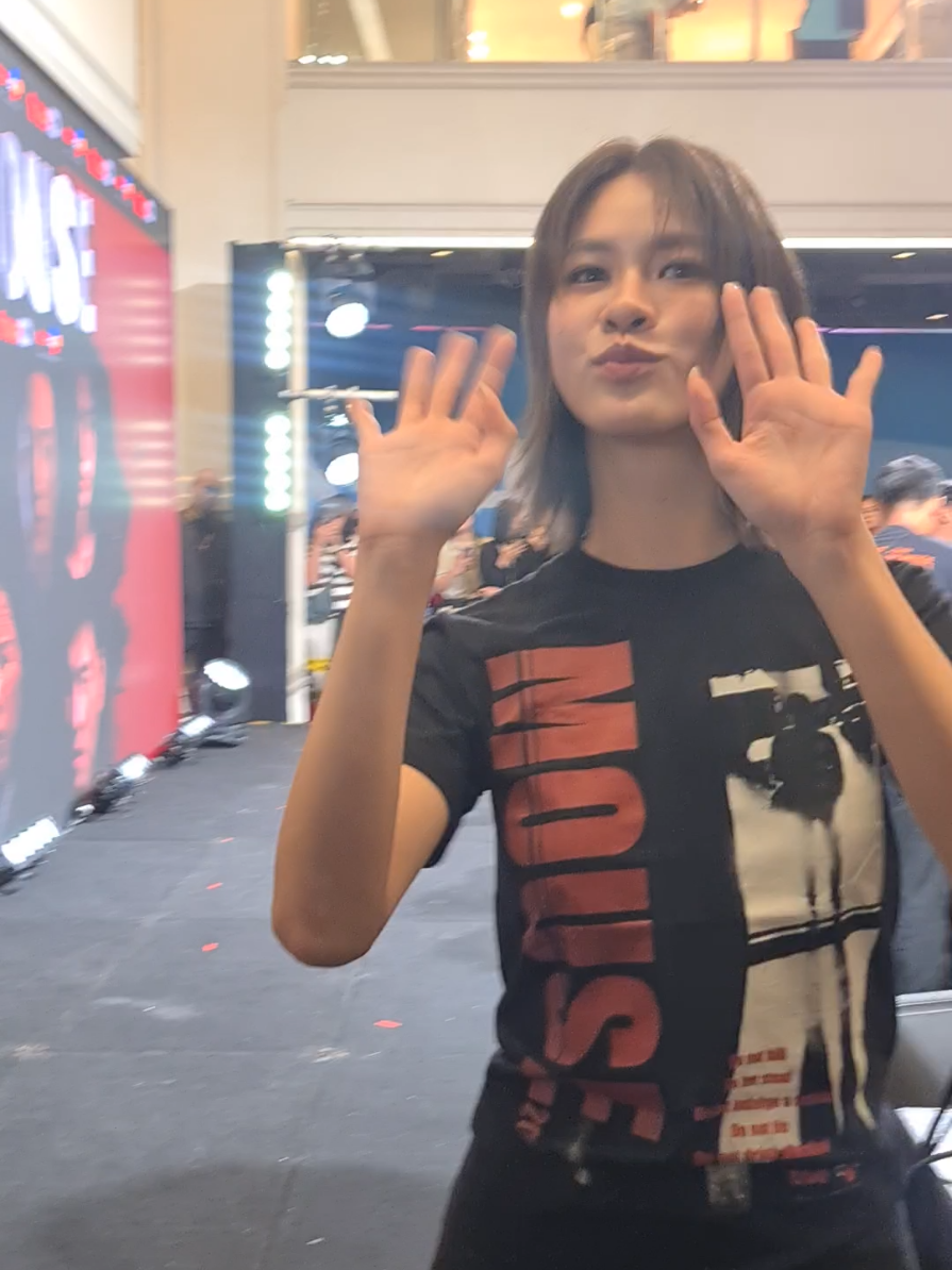 ป๋มรักพี่หมวยมี่ 🤏🏻🧡 EMI WITH SECRET FILES #MouseTHXclusive #emiamily 