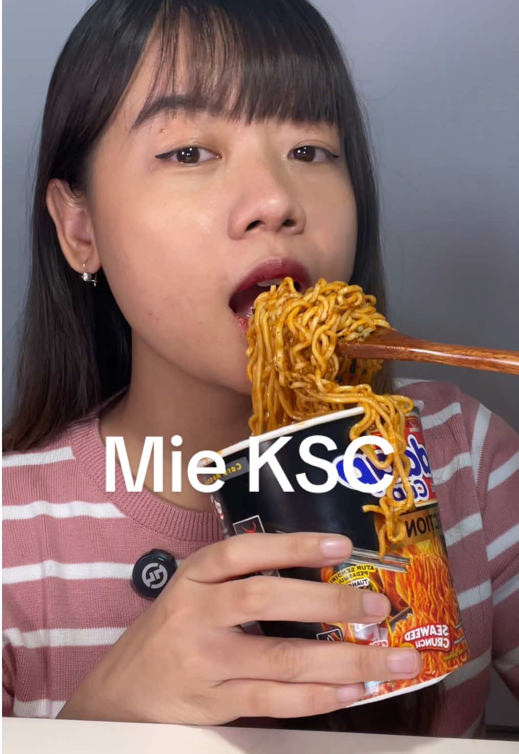 Mie KSC kesukaan siapa ini? #mukbang #mieksc #koreanspicychicken #miesedapkoreanspicy #asmrfood 