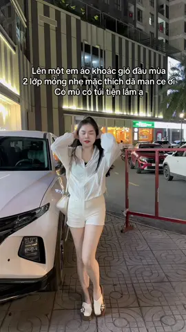 Em áo khoaca gió xinh 