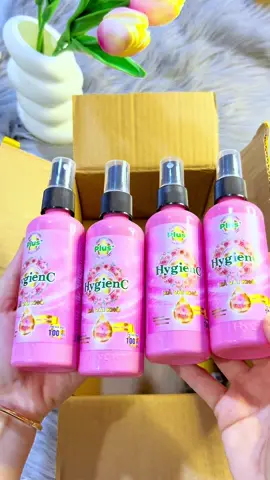 Combo 4 chai xịt thơm quần áo tặng 1 chai xịt thơm body 86k miễn ship #emchintaphoa #xuhuong #xh #xitthomquanao 