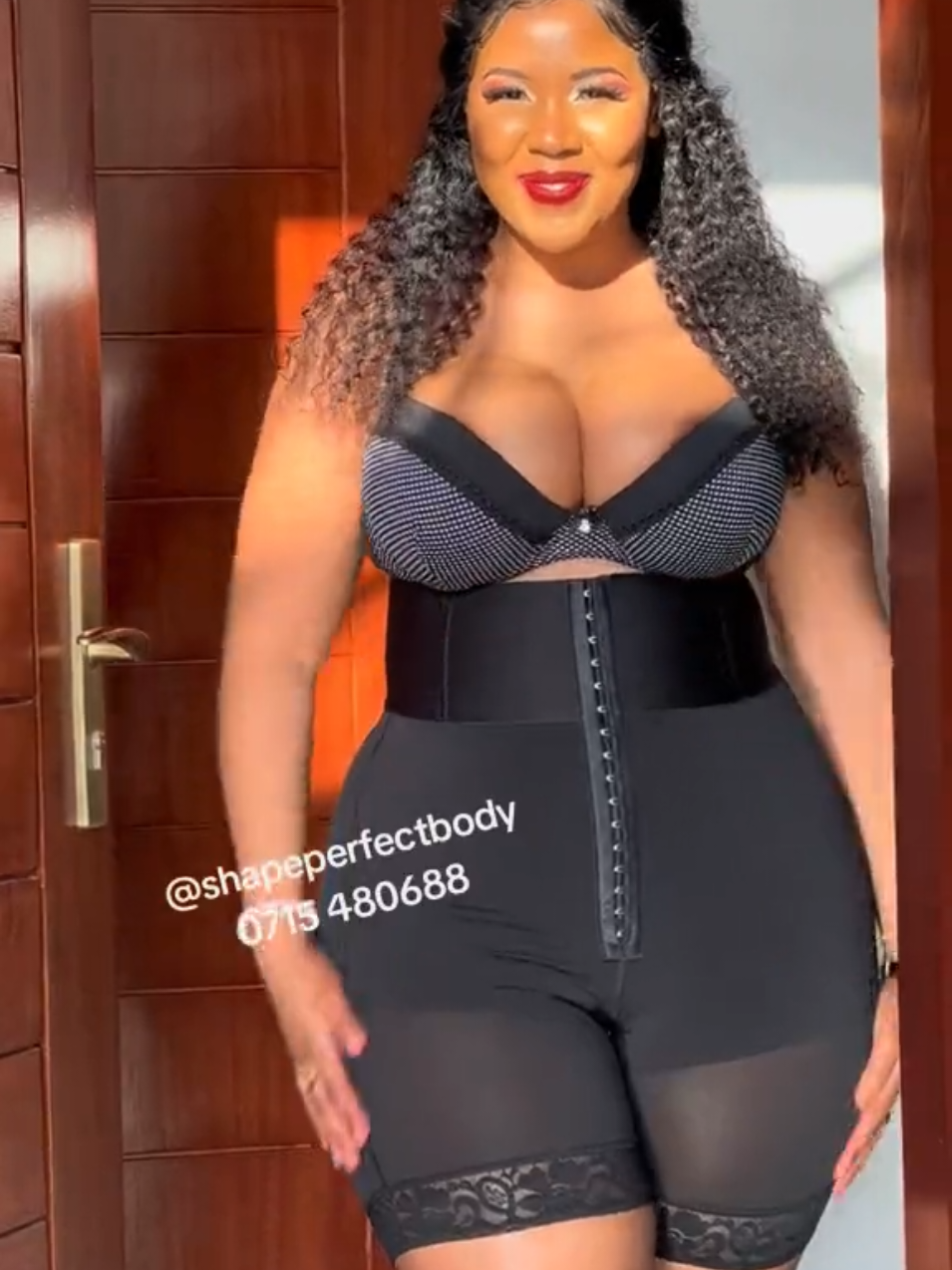 disponible dans nos boutiques Treichville Et Cocody #pourtoi #abidjan225🇨🇮 #ventreplat #minceur #gaine 