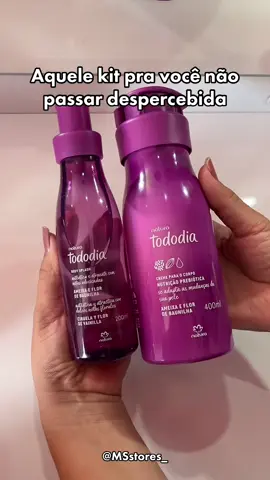Aquele kit pra você não passar despercebida.  Hidratação intensa com o creme corporal + uma fragrância marcante e envolvente com o Body splash.  Similar a perfume importado (famoso perfume do sapatinho). #flordeameixaebaunilha #natura #bodysplash