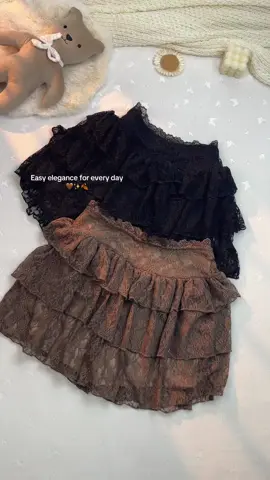 🤎🤎🤎Perfect skirts for fall days ✨#falldealsforyou #dealsforyoudays #backtoschool #womenfashion  #dress #shortdress #skirt  #girls #girlskirt #women #womenoutfits #forwomen #forgirls #wear #dresswear #Summer #summeroutfit #summerwear #SummerFashion #backtoschoolshopping #spotlightfinds #minimalist #lace #y2k #streetwear #StreetFashion 