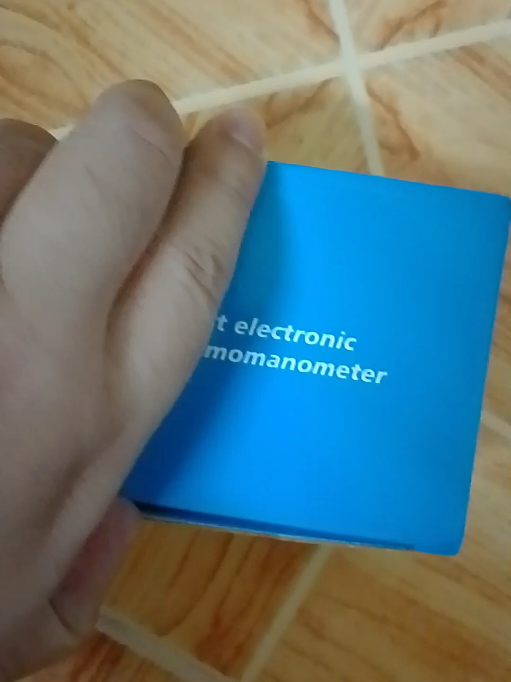 เครื่องวัดความดันอิเล็กทรอนิคส์แบบข้อมือ #เครื่องวัดความดันแบบพกพา #เครื่องวัดความดัน #ฟีดดดシ #frypgシ #fyp 