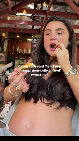 anyone else feed their baby through their belly button? i also used to think their umbilical chord was connected to my belly button 😵‍💫 #pregnant #pregnanttiktok #baby #babyboy 
